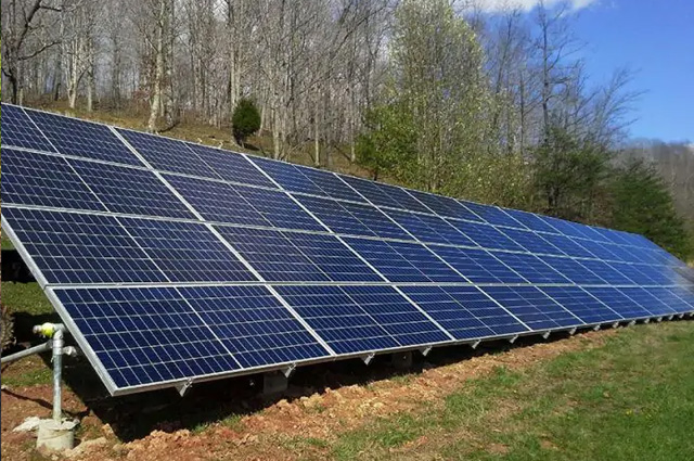 16 KW REC + SolarEdge Ground Mount