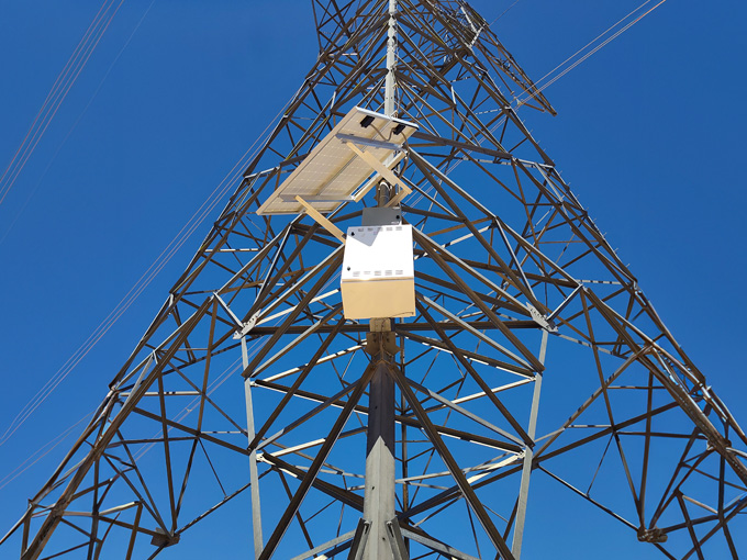 SES Solar Obtruction lights for transmission towers between Calif and Arizona